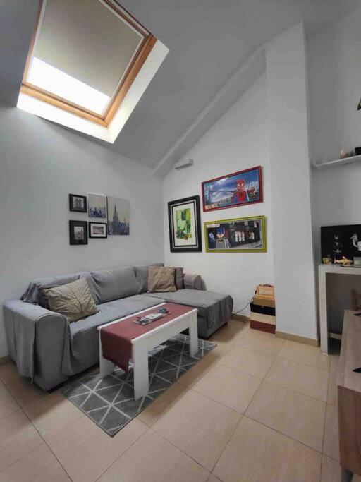 Apartamento Recien Reformado En Barajas Pueblo Madri Exterior foto